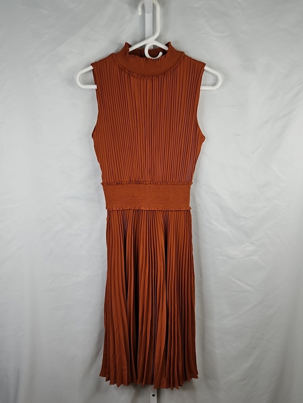 Nanette Lepore Sleeeveless Pleated Midi Dress in Rust Size 2